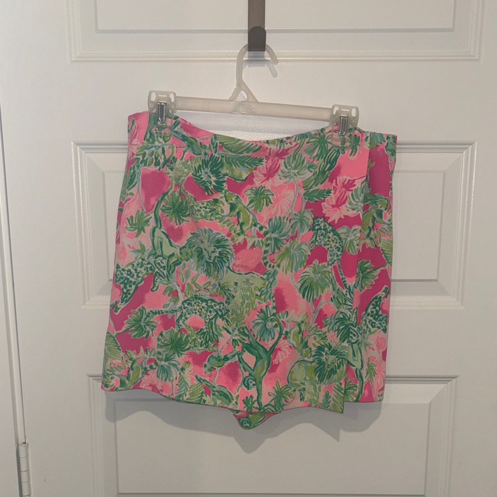 Lilly Pulitzer Pink and Green Tropical Skort
